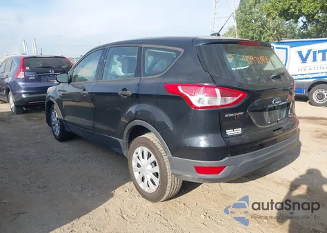 2016 Ford Escape S из США, поврежденный, VIN 1FMCU0F74GUC35103